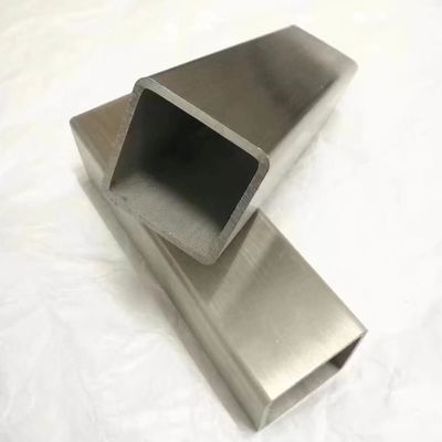 20 * 20 - 600 * 600mm Kare İçi Boş Boru 304 Paslanmaz Çelik Profil Kaynaklı 12M