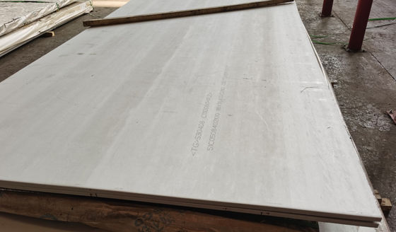 18mm 304 Paslanmaz Çelik Levha 310S Özel Uzunluk Yarık Kenar