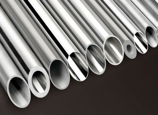 304H Isı Dayanımlı Çelik Boru ASTM Dikişsiz Çelik Boru Parlak Parlak Yüzey